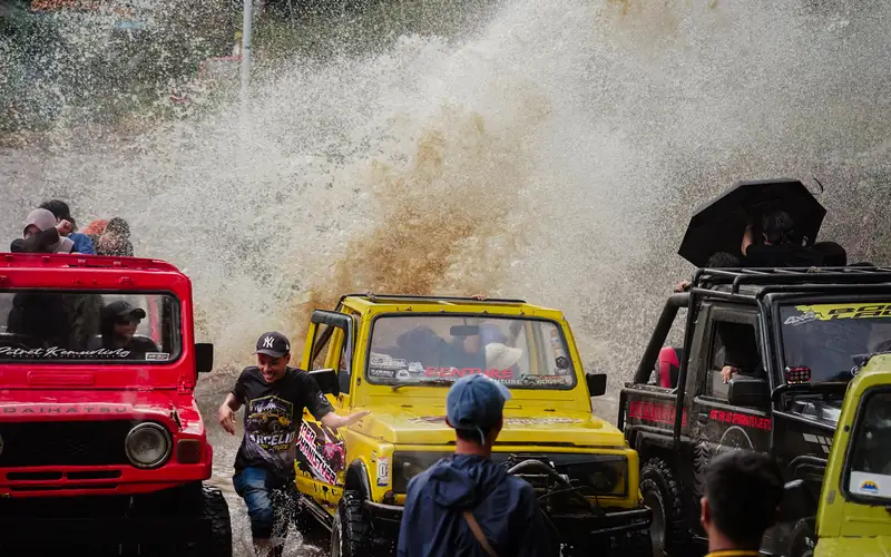 Splash Jeep Air Ekstrem